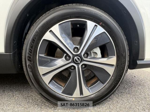 Nissan KICKS 2024-09 7059074-21