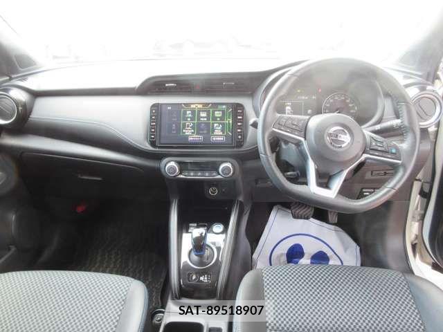 Nissan KICKS 2020-12 7059081-9