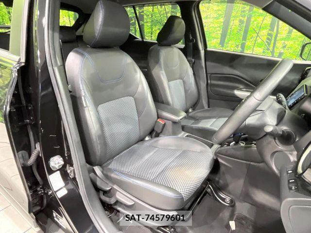 Nissan KICKS 2021-07 7220427-7
