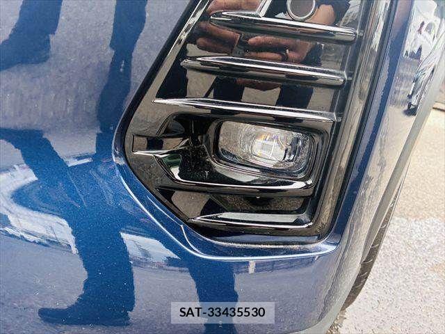 Nissan KICKS 2021-10 7220437-22