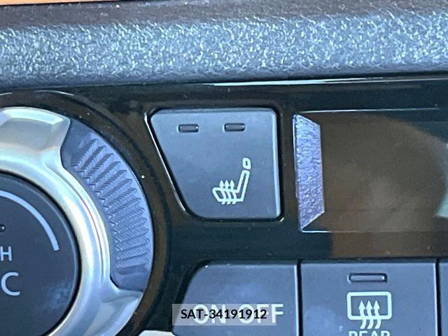 Nissan KICKS 2021-02 7220417-5