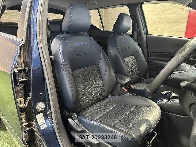 Nissan KICKS 2021-07 7220425-8