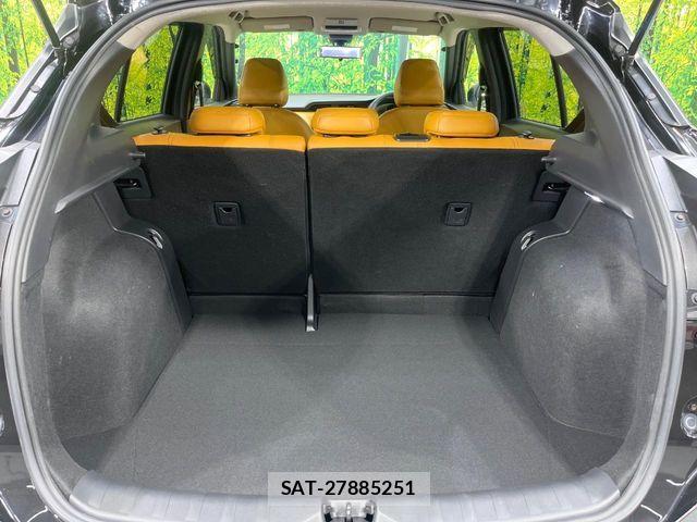 Nissan KICKS 2021-12 7220438-9