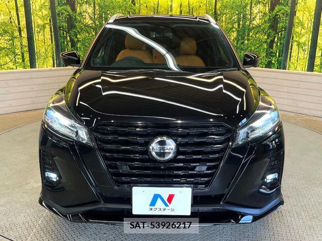 Nissan KICKS 2020-09 7220415-13