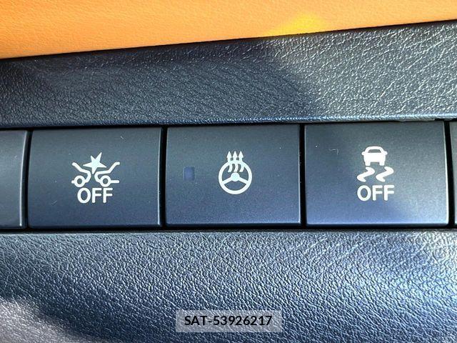 Nissan KICKS 2020-09 7220415-6