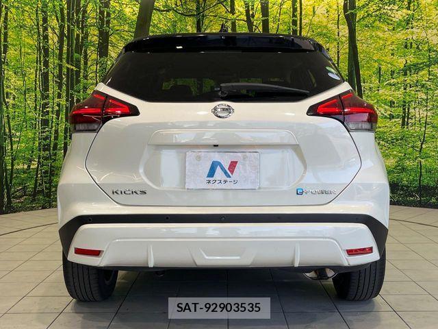 Nissan KICKS 2021-08 7220431-14