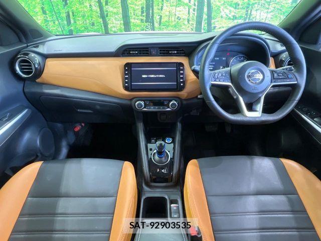 Nissan KICKS 2021-08 7220431-1