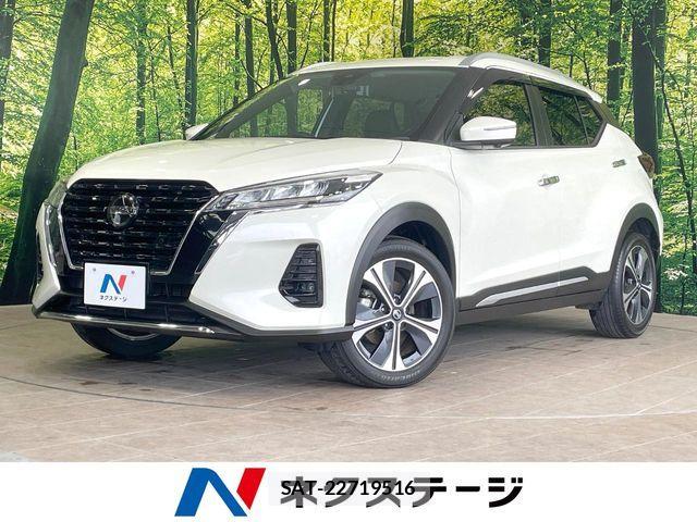 Nissan KICKS 2021-04 7220418-0