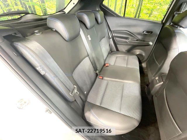Nissan KICKS 2021-04 7220418-8