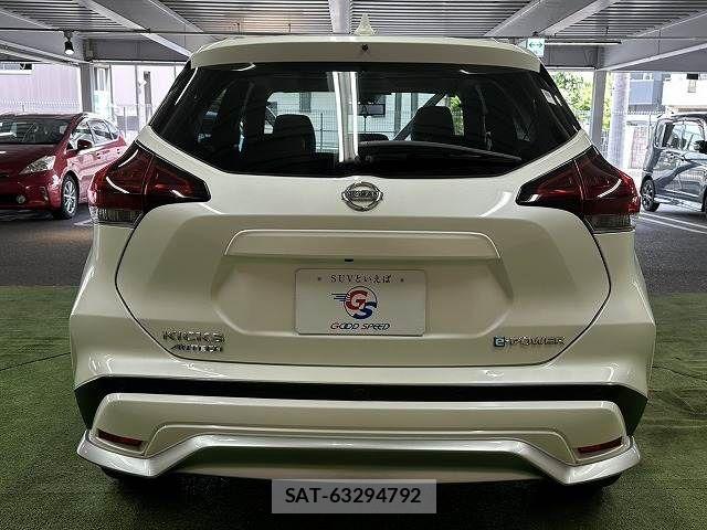 Nissan KICKS 2021-03 7220420-18