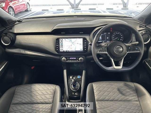 Nissan KICKS 2021-03 7220420-2