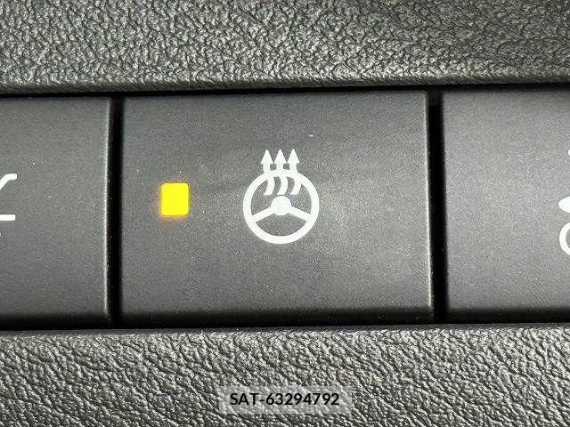 Nissan KICKS 2021-03 7220420-6