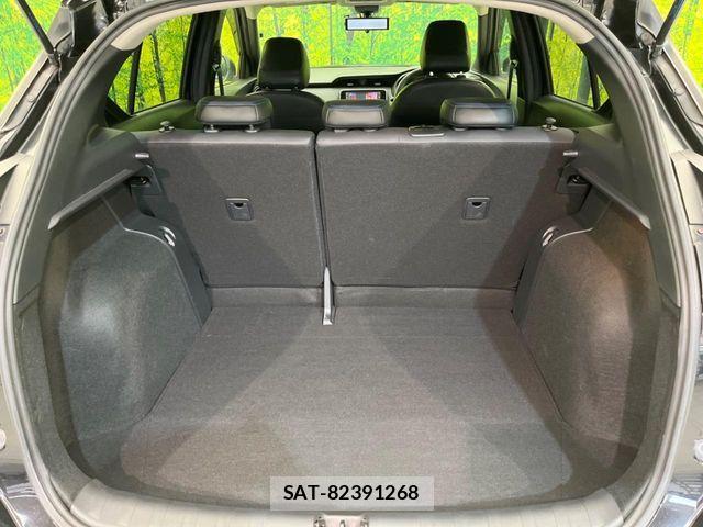 Nissan KICKS 2021-11 7220436-9