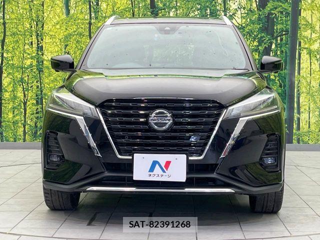 Nissan KICKS 2021-11 7220436-13