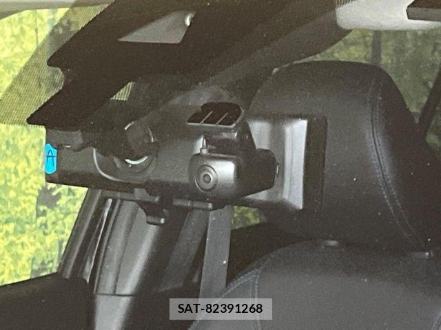 Nissan KICKS 2021-11 7220436-2