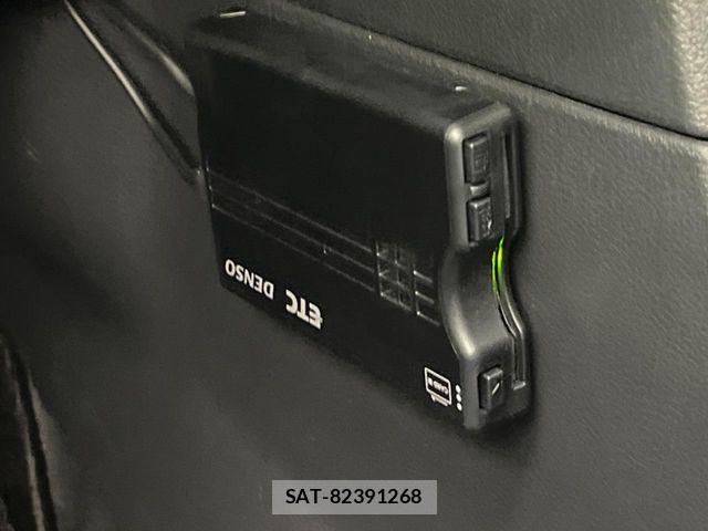 Nissan KICKS 2021-11 7220436-5