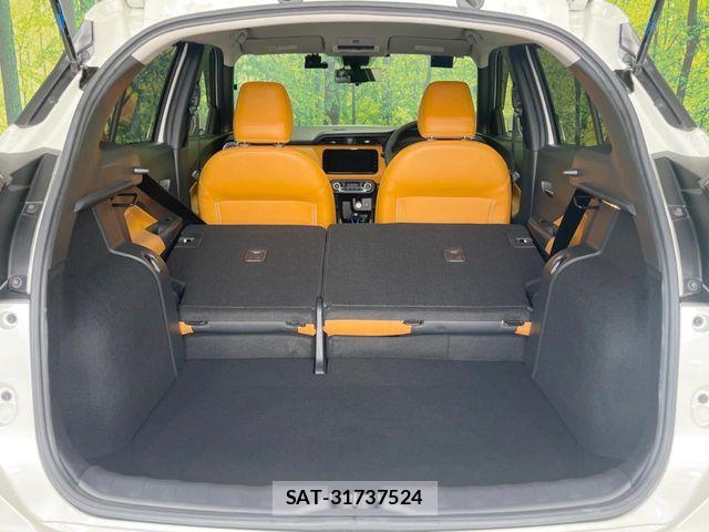 Nissan KICKS 2021-05 7220424-9