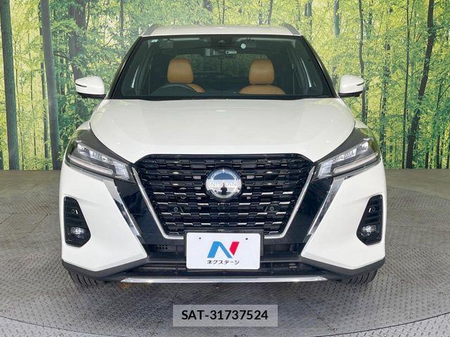 Nissan KICKS 2021-05 7220424-13