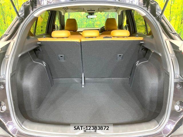 Nissan KICKS 2021-05 7220423-9