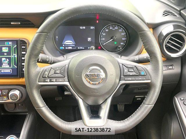 Nissan KICKS 2021-05 7220423-10