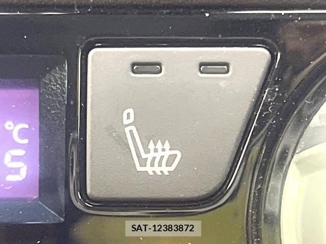 Nissan KICKS 2021-05 7220423-5