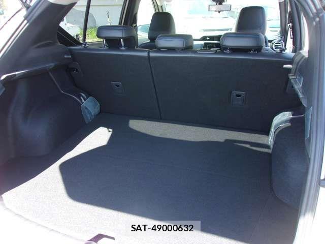 Nissan KICKS 2025-10 7220443-12