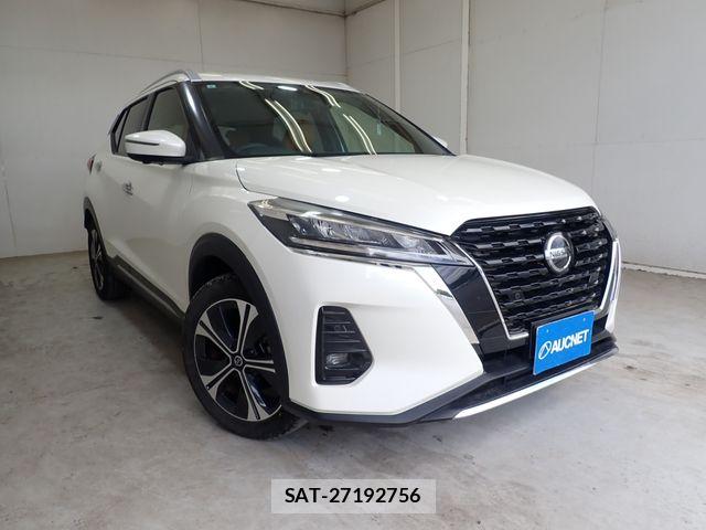 Nissan KICKS 2021-06 7220429-0