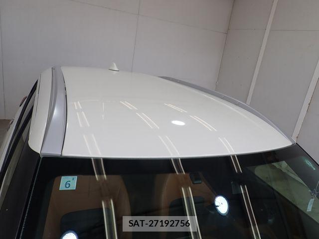 Nissan KICKS 2021-06 7220429-8