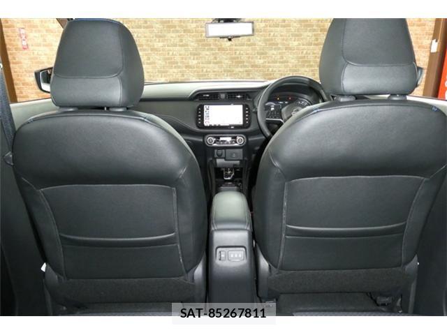 Nissan KICKS 2022-09 7220440-15