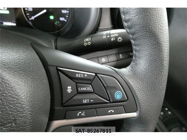 Nissan KICKS 2022-09 7220440-25