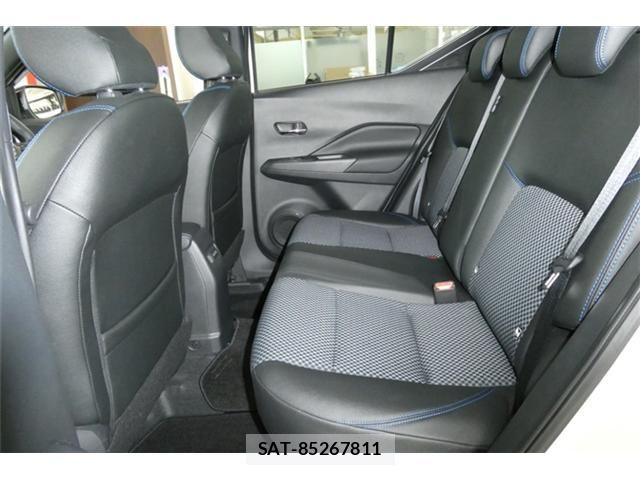 Nissan KICKS 2022-09 7220440-8