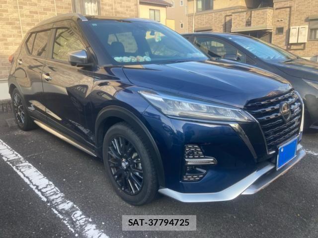 Nissan KICKS 2023-11 7220442-1
