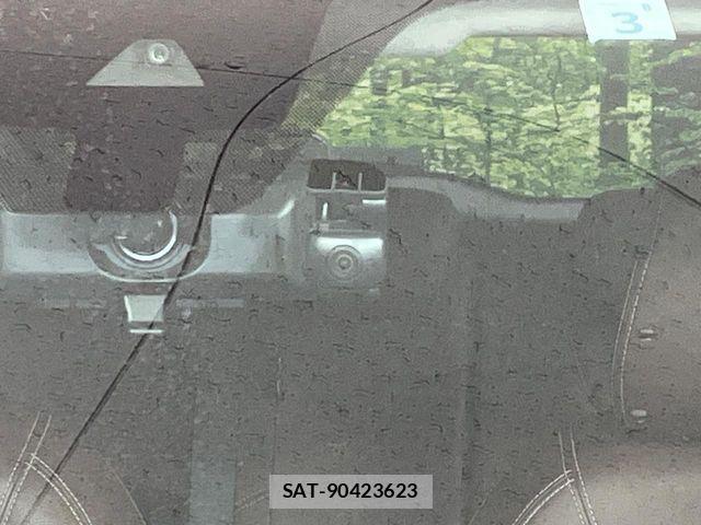 Nissan KICKS 2023-03 7220439-6