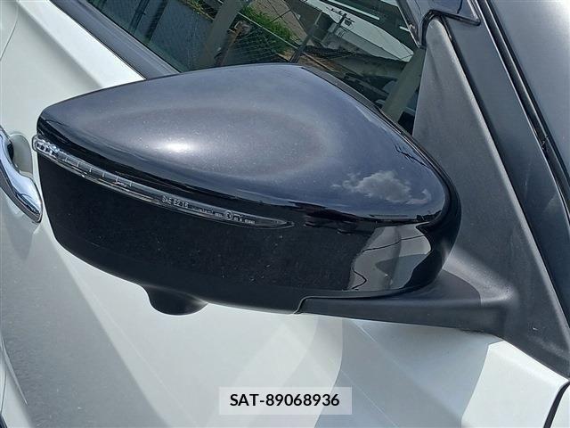 Nissan KICKS 2023-11 7220441-28