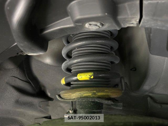 Nissan KICKS 2021-07 7251194-19