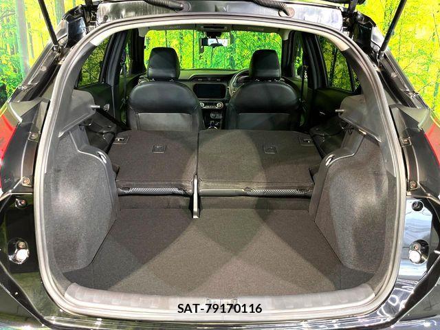 Nissan KICKS 2021-06 7251192-9