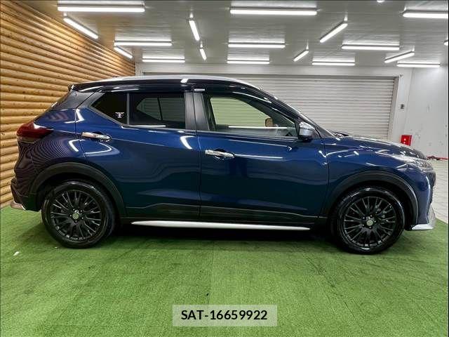 Nissan KICKS 2021-03 7251191-17