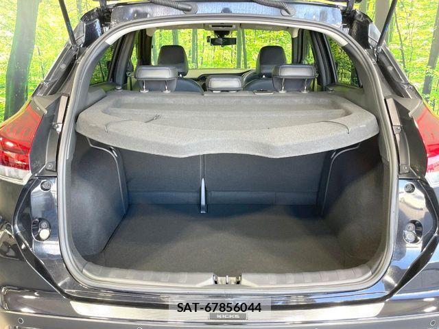 Nissan KICKS 2022-03 7272135-9