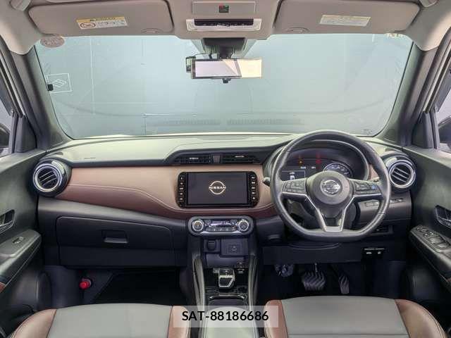 Nissan KICKS 2023-12 7272138-2