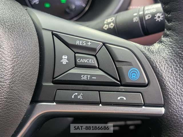 Nissan KICKS 2023-12 7272138-7