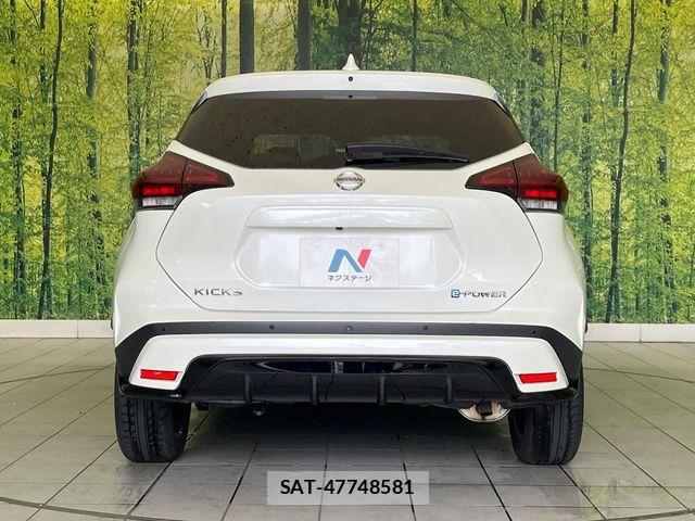 Nissan KICKS 2021-04 7272139-14