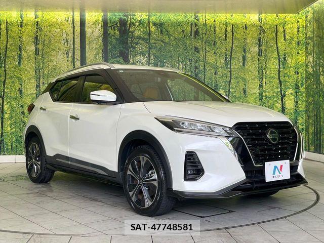 Nissan KICKS 2021-04 7272139-15