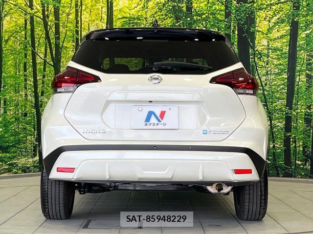 Nissan KICKS 2022-05 7272136-14