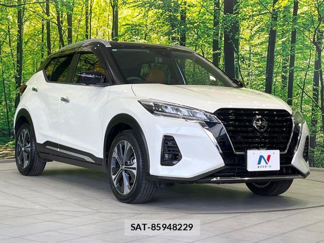 Nissan KICKS 2022-05 7272136-15