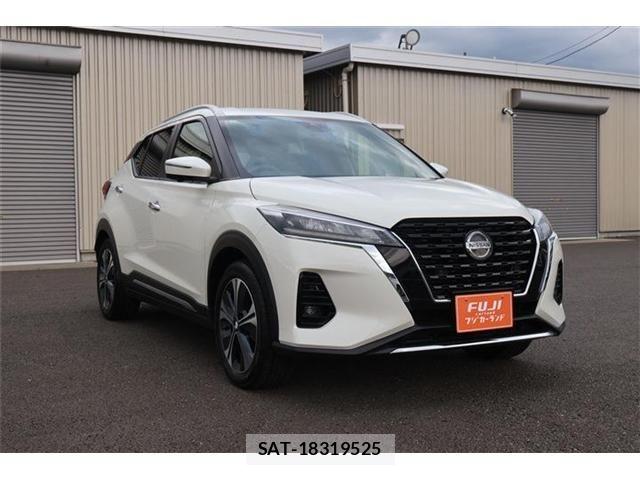 Nissan KICKS 2023-07 7327774-18