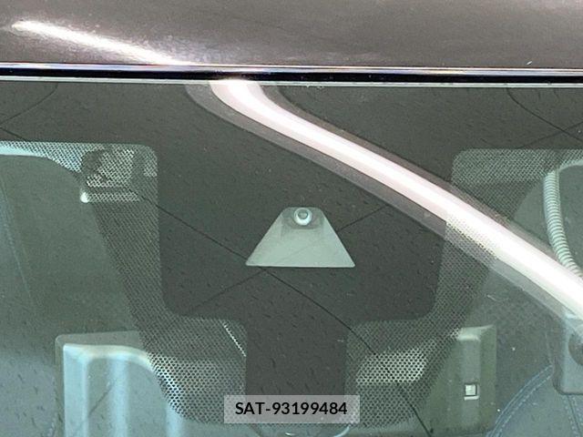 Nissan KICKS 2020-10 7327783-4