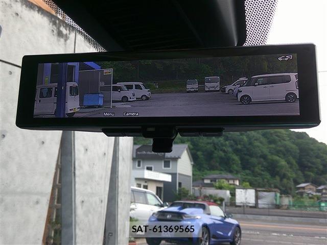 Nissan KICKS 2021-05 7327779-16