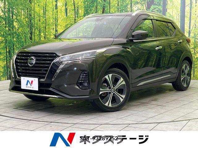 Nissan KICKS 2023-06 7327775-0
