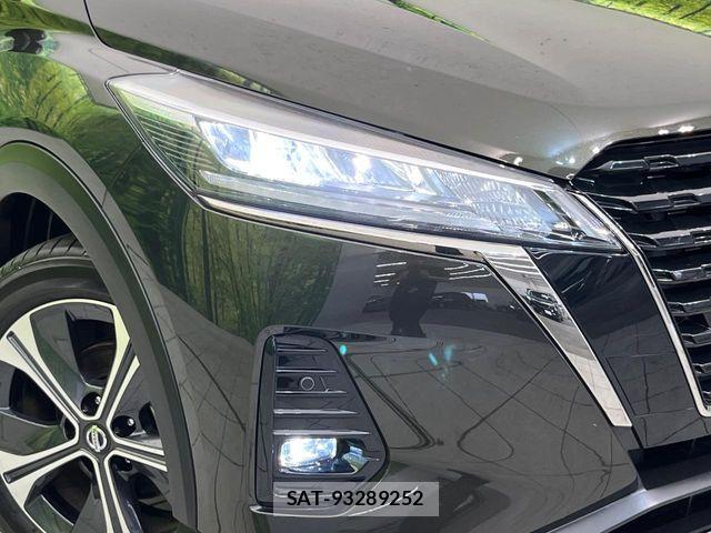 Nissan KICKS 2023-06 7327775-11