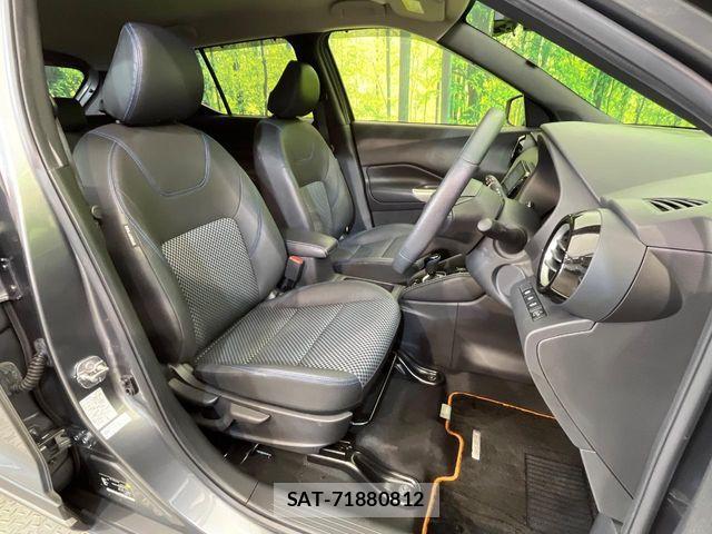 Nissan KICKS 2020-11 7327781-8